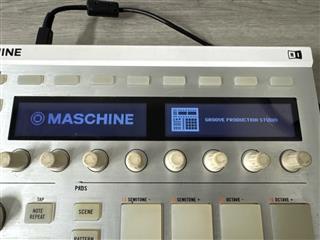 Native Instruments Maschine MK2 Groove Production Controller
